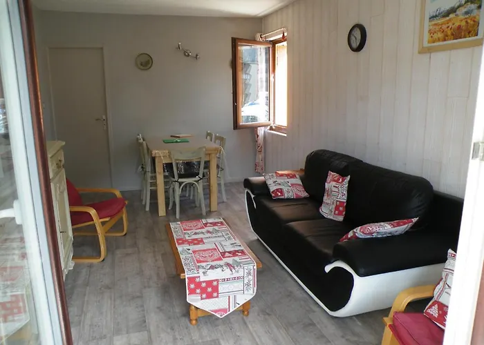 A La Montagne ,vue Sur Les Pistes * La Bresse